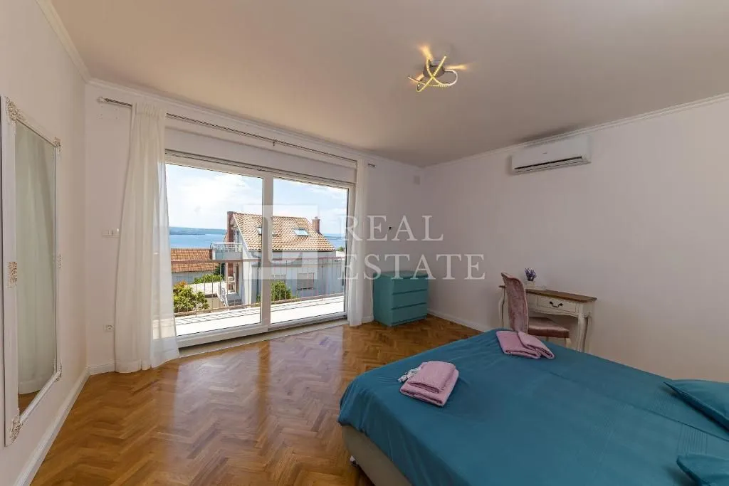 crikvenica - predivno uređena samostojeća kuća - slika 16