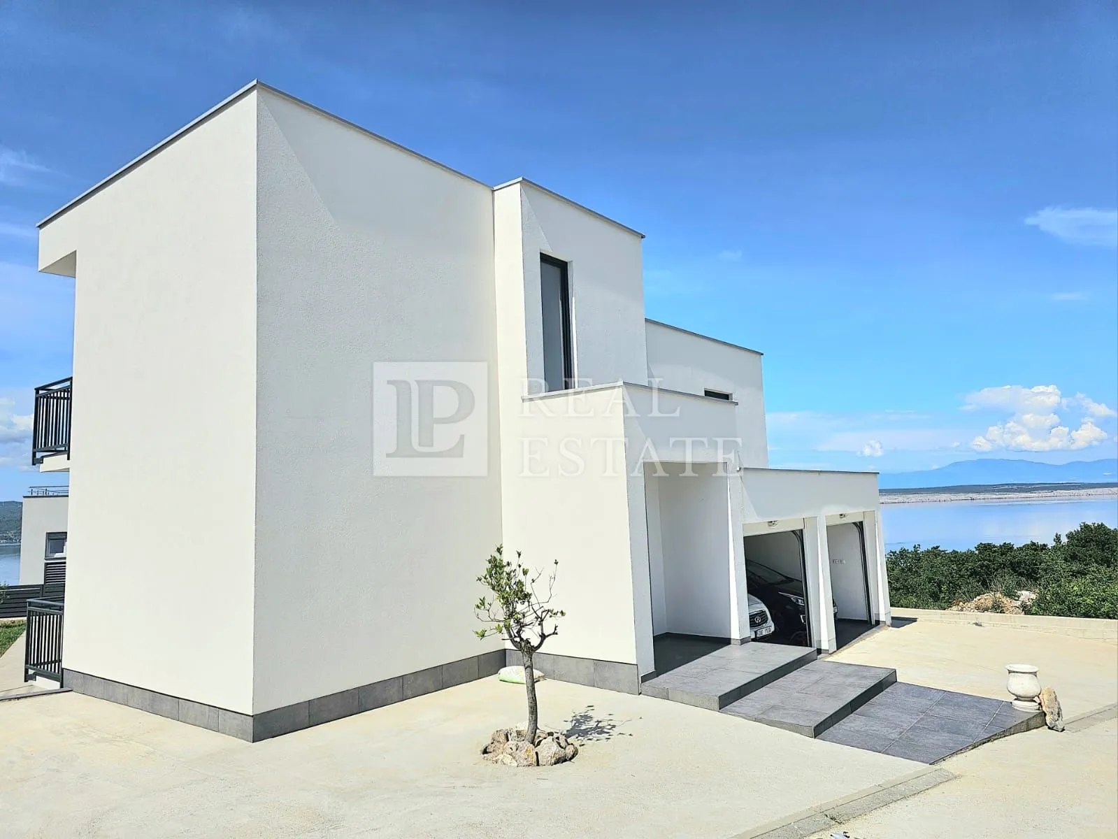 crikvenica - novogradnja s bazenom - slika 26