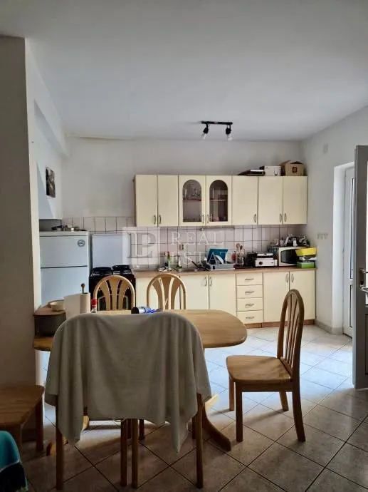novi vinodolski - kuća na tri etaže s pogledom na more - slika 11