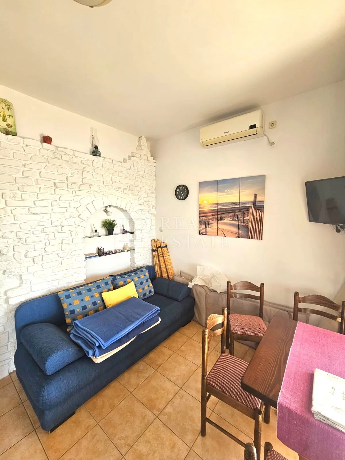 klenovica - apartmanska kuća na 200 metara od mora - slika 13