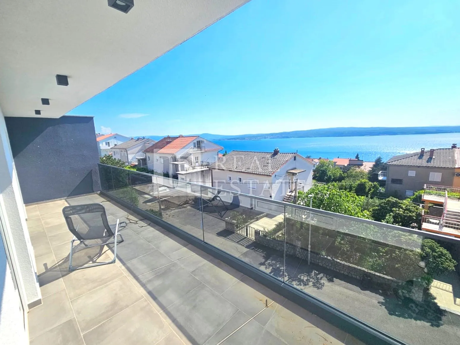crikvenica - dvosobni stan s pogledom na more - slika 17
