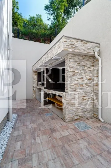 dramalj - moderna vila s bazenom - slika 27