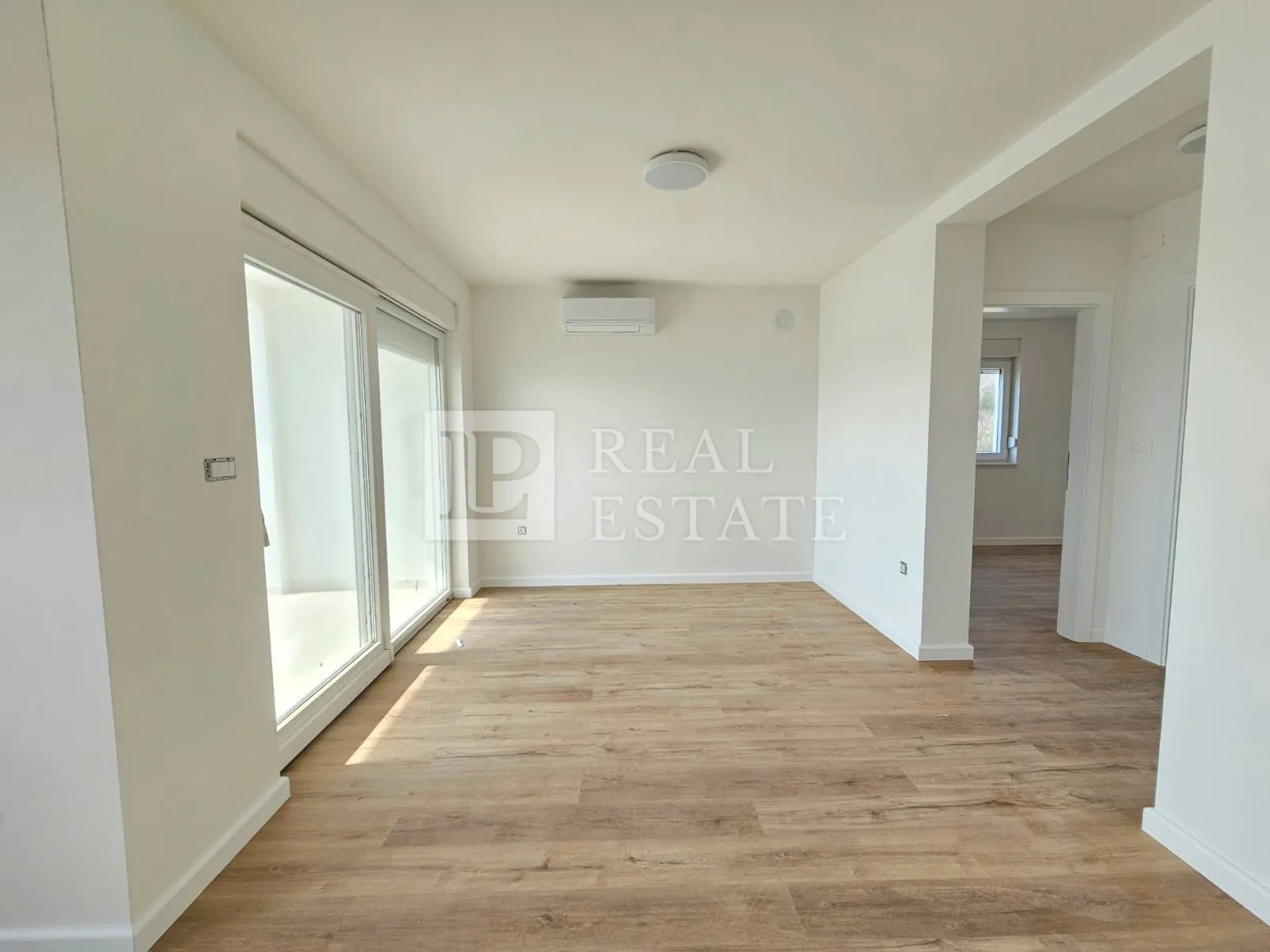 crikvenica - luksuzan apartman u novogradnji - slika 2