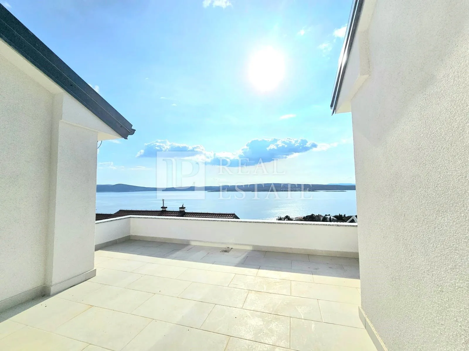 crikvenica - novogradnja s panoramskim pogledom na more - slika 10