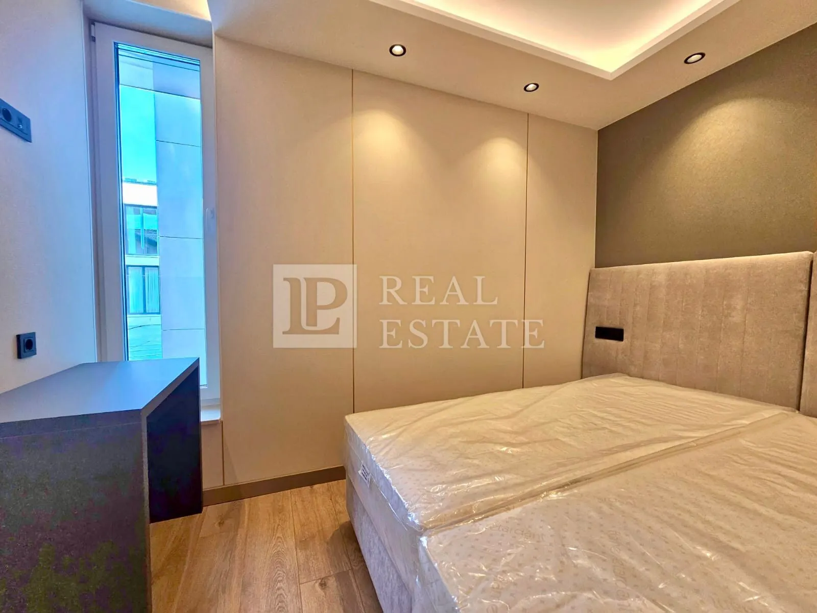 crikvenica - ekskluzivan apartman u centru grada - slika 10