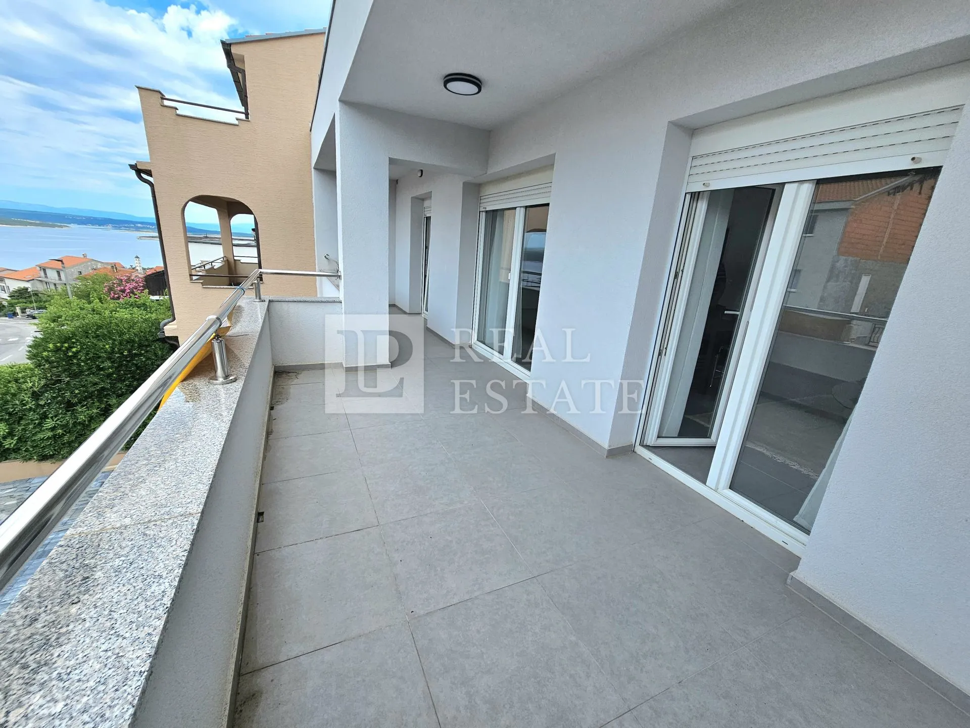 crikvenica - elegantan stan s otvorenim pogledom na more - slika 7