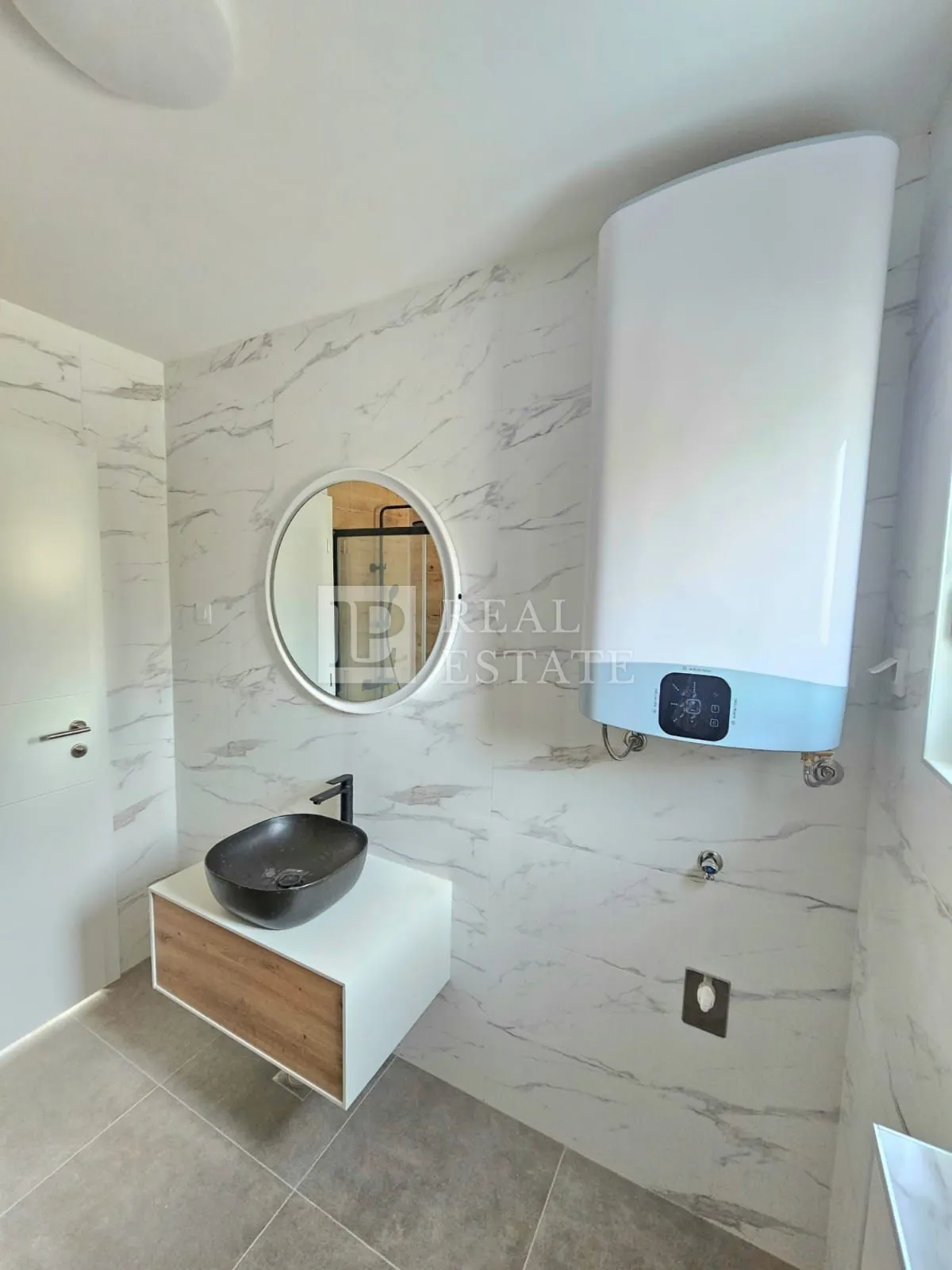 crikvenica - luksuzan apartman u novogradnji - slika 17