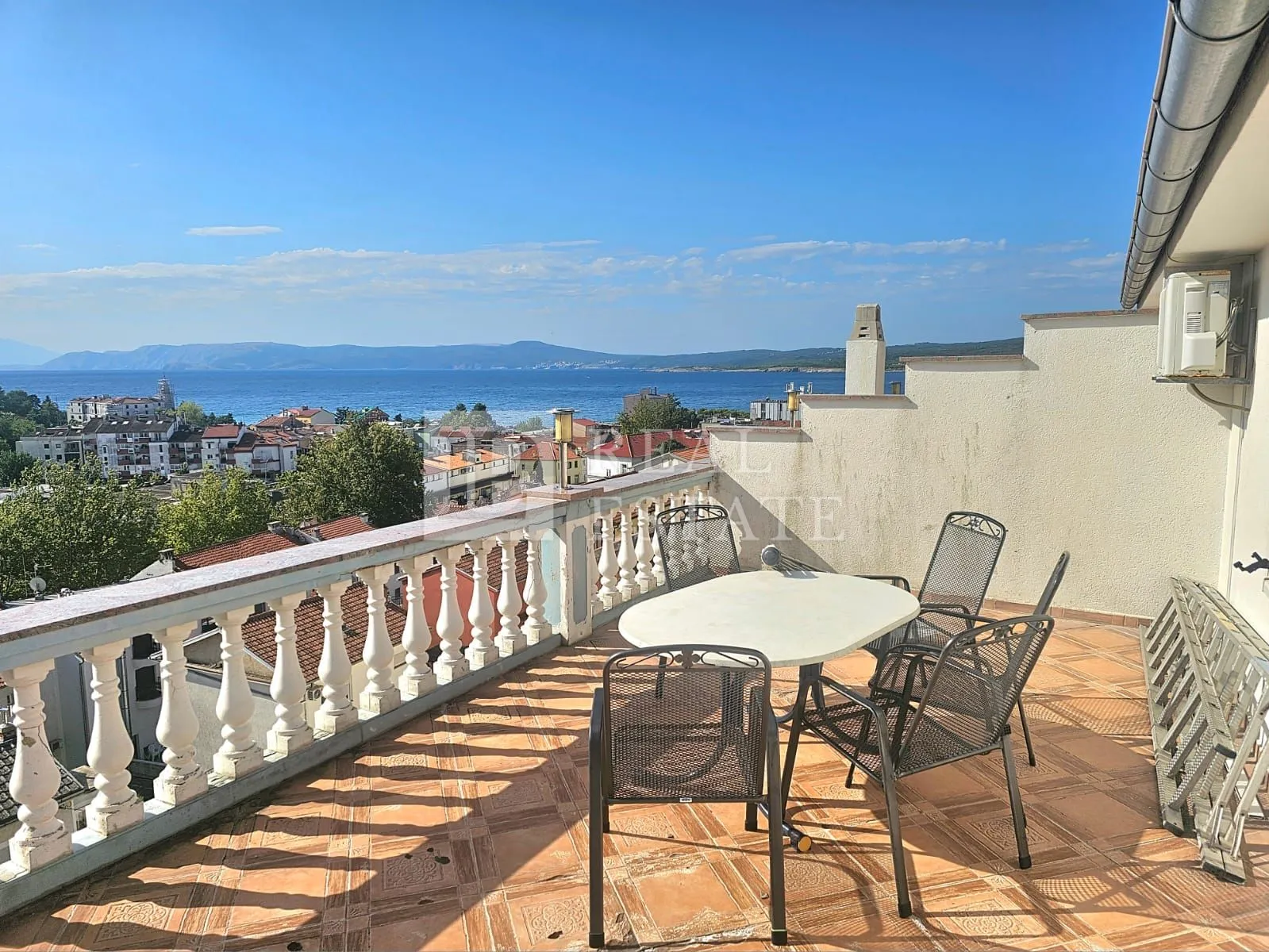 crikvenica - stambeni objekt sa 8 stanova - slika 7