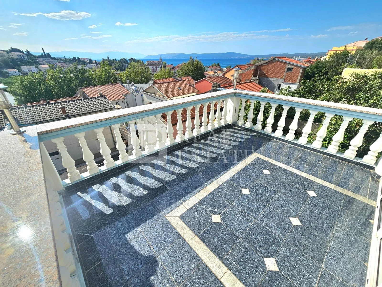 crikvenica - apartmanska kuća s otvorenim pogledom na more - slika 24