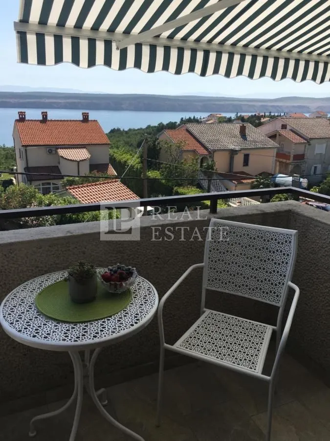 jadranovo - kuća s pet apartmana u blizini mora - slika 11