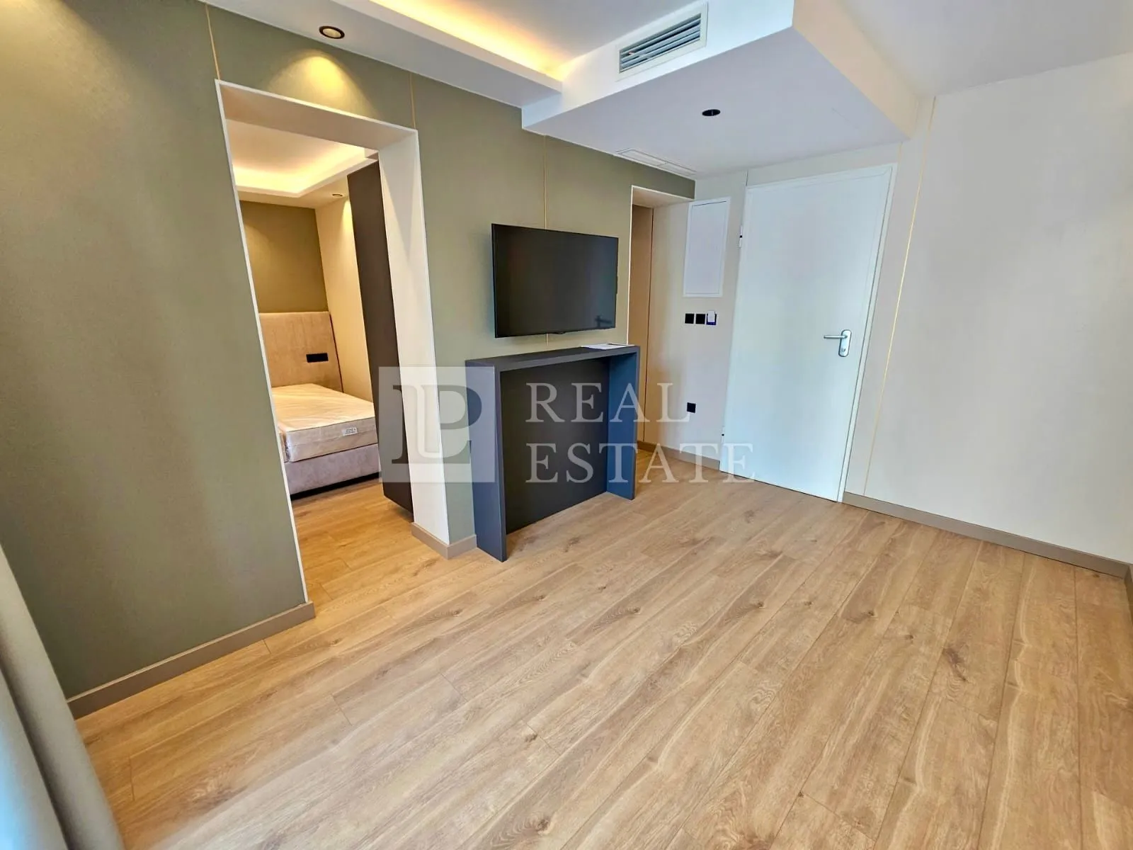 CRIKVENICA - luksuzan apartman na odličnoj lokaciji