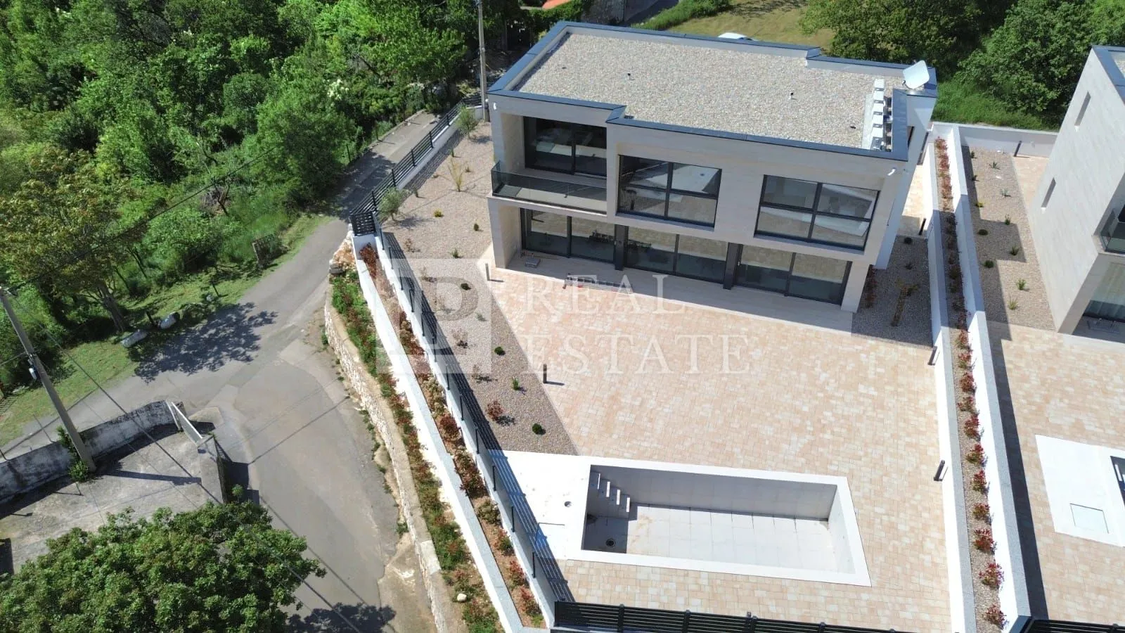 bribir - luksuzna vila s bazenom - slika 24