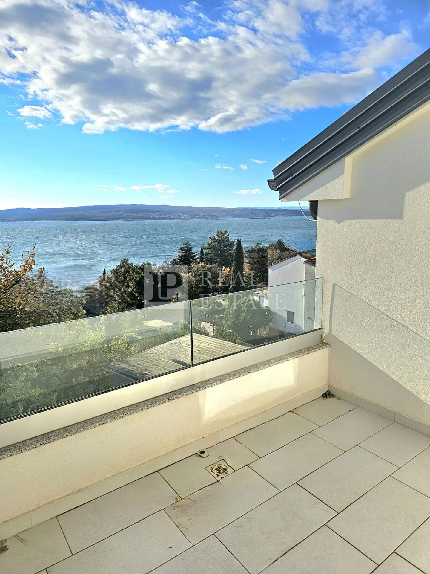 crikvenica - dvoetažni stan u blizini mora - slika 8