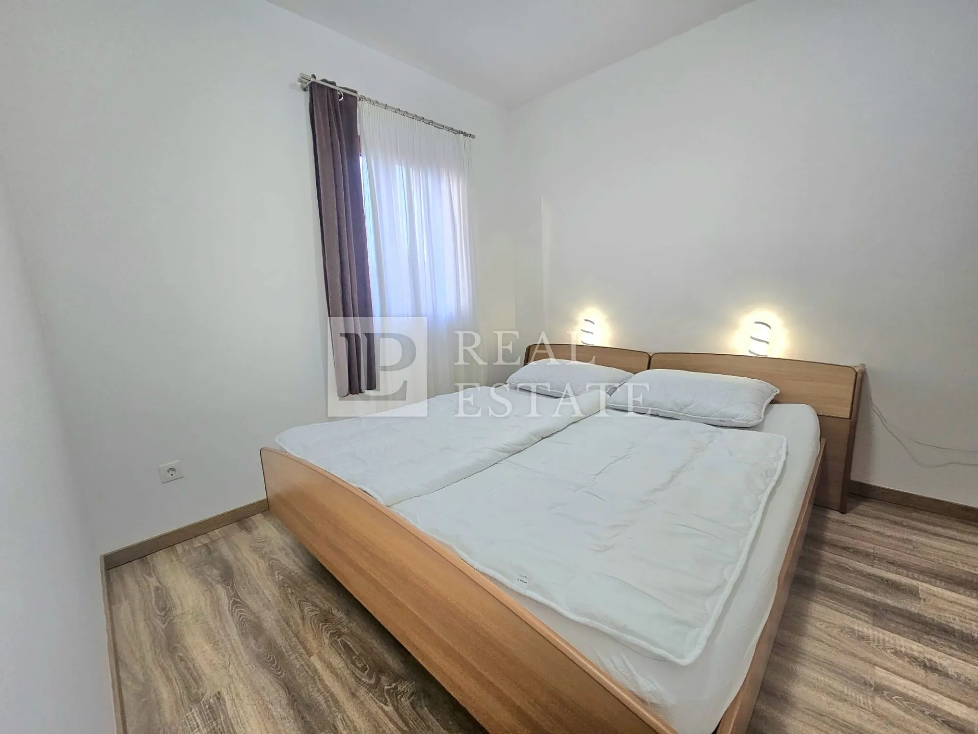 malinska, otok krk - moderno uređeni jednosobni stan s okućnicom - slika 13