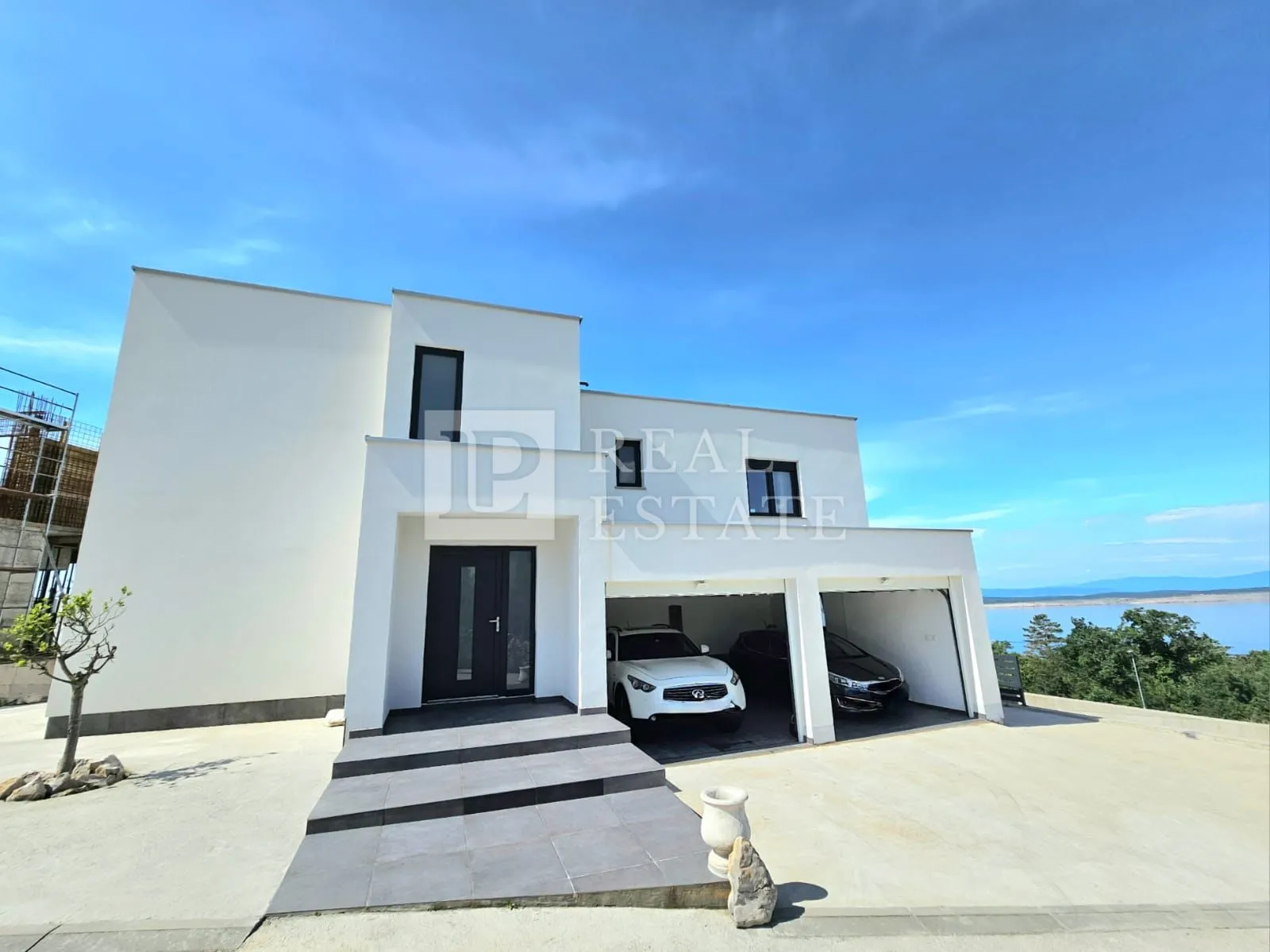crikvenica - novogradnja s bazenom - slika 4