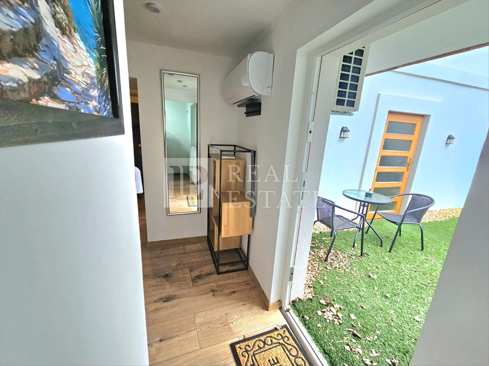 crikvenica - kuća s 3 prekrasno uređena stana i dvorištem - slika 17