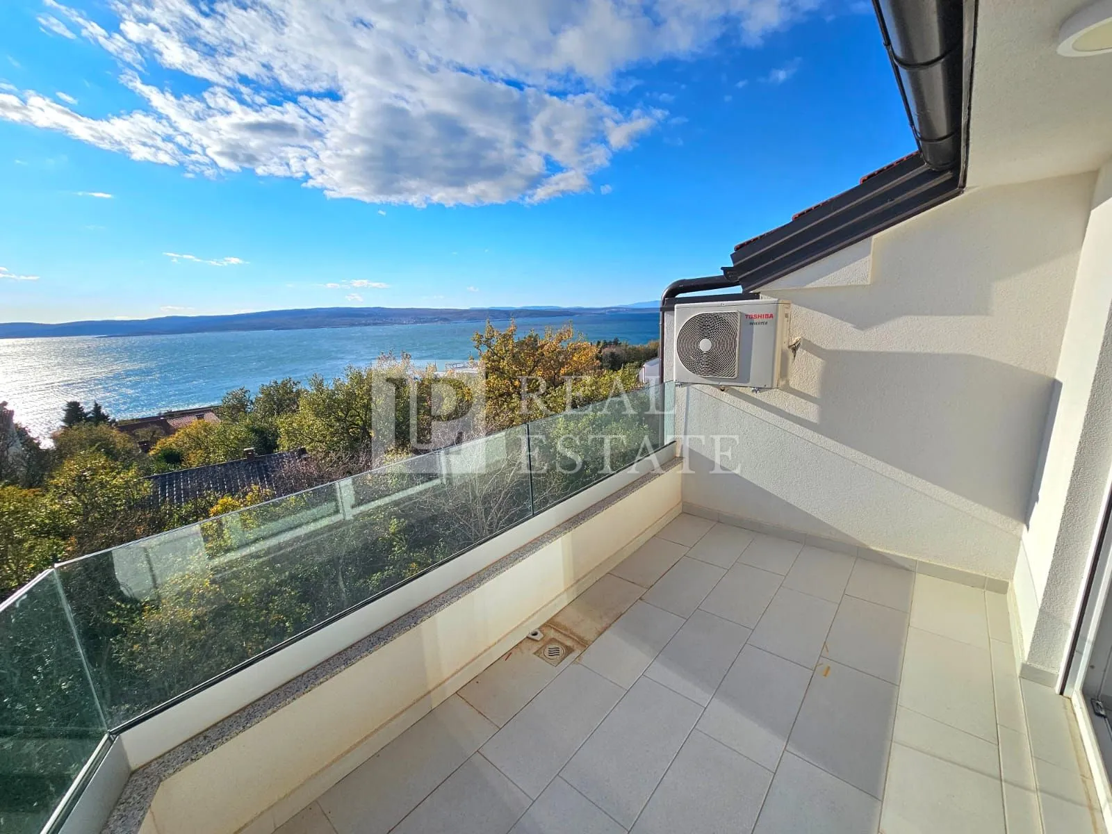 crikvenica - dva stana u novogradnji s pogledom na more - slika 4