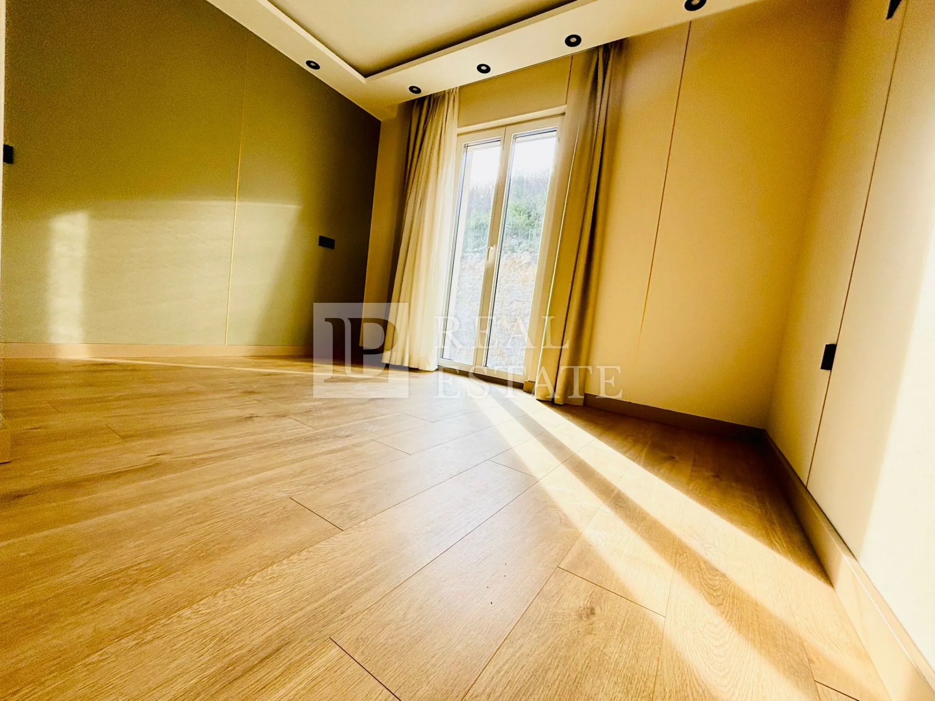 crikvenica - atraktivan apartman na odličnoj lokaciji - slika 3