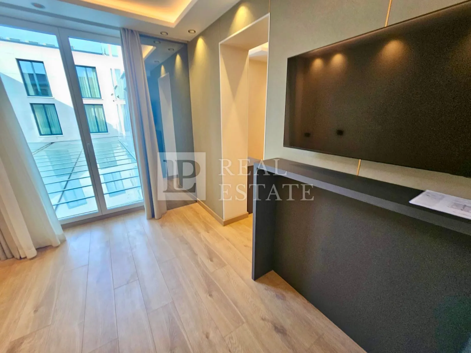crikvenica - ekskluzivan apartman u centru grada - slika 5