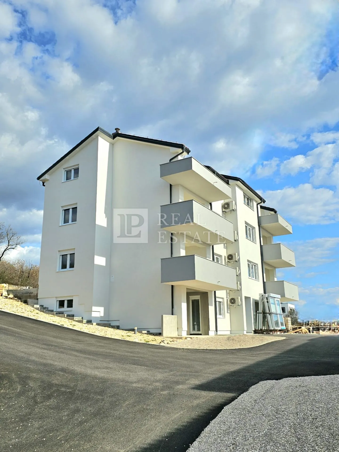 crikvenica - luksuzan stan u novogradnji - slika 20