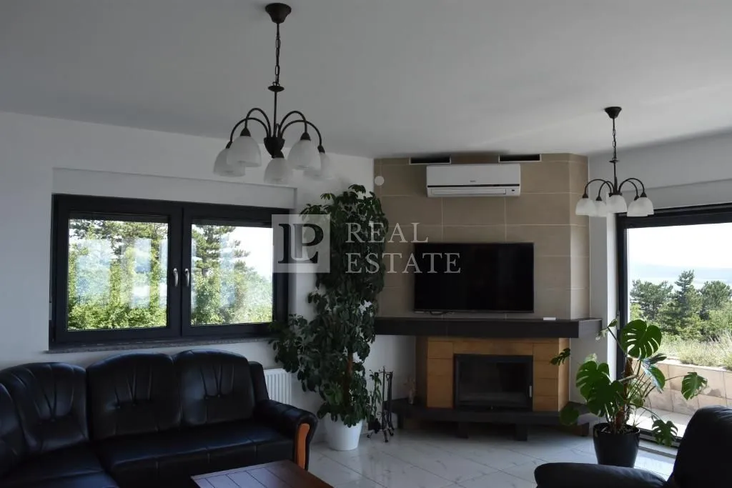 crikvenica - raskošna vila s pogledom na more - slika 17