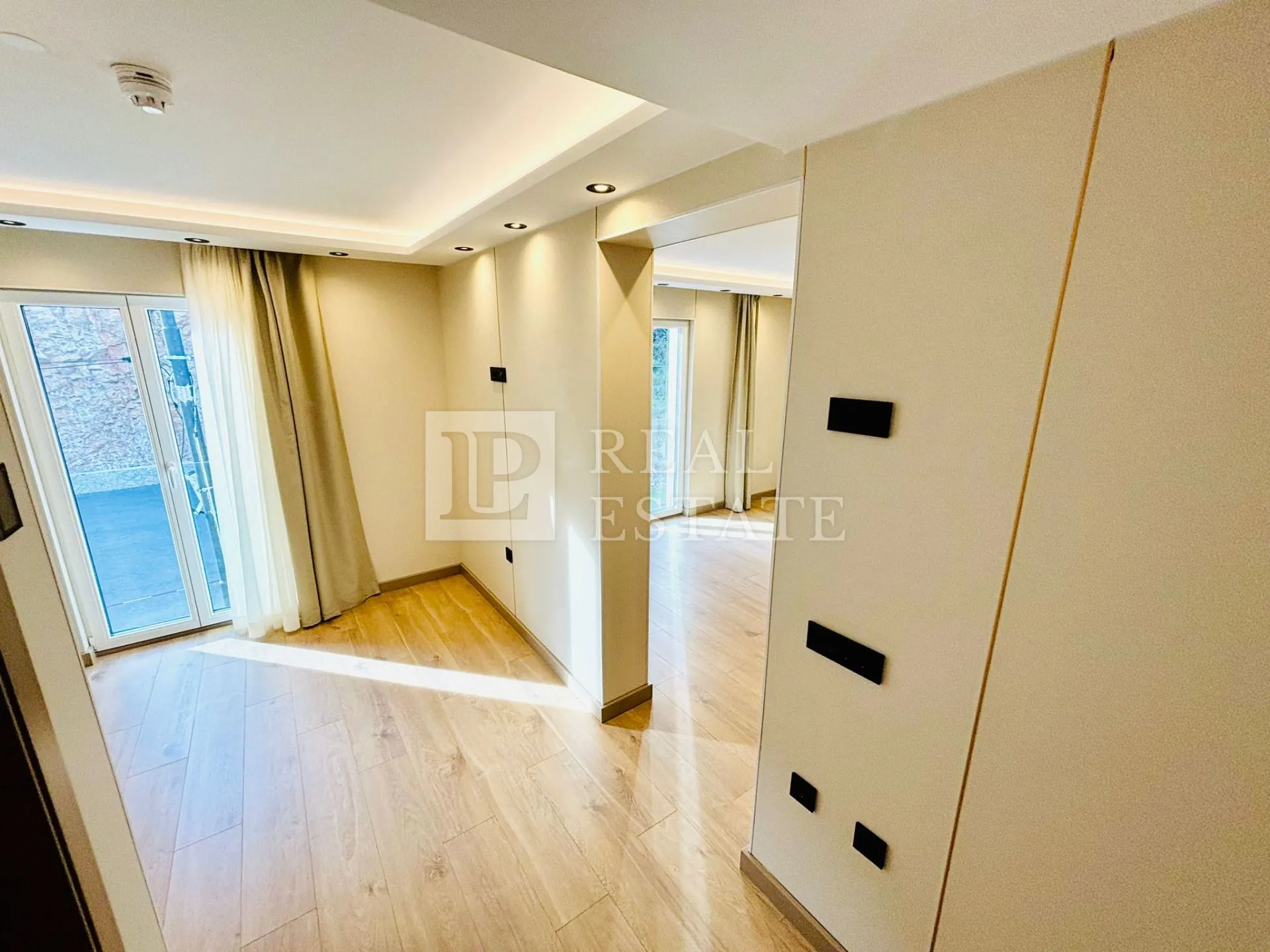 crikvenica - impresivan apartman u luksuznom hotelskom kompleksu - slika 9