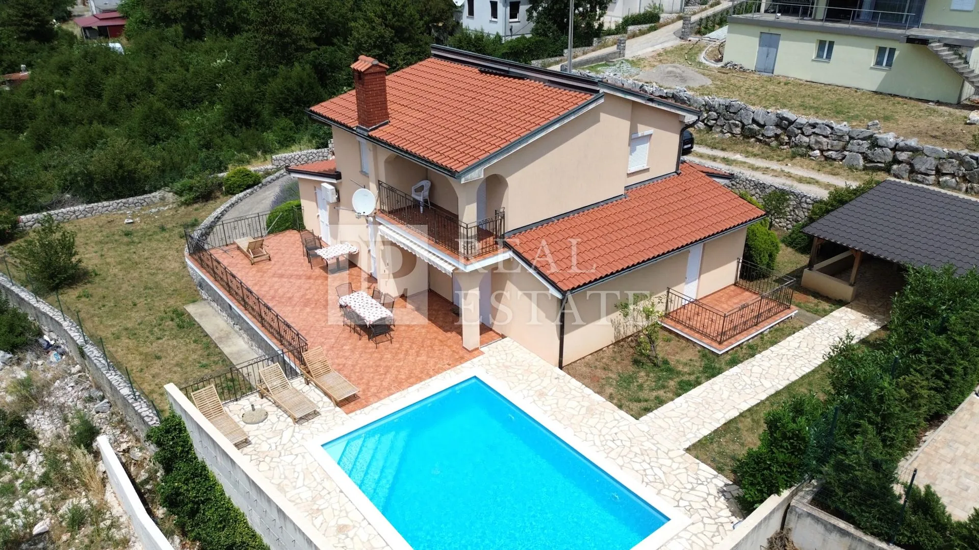 šmrika - samostojeća kuća s bazenom - slika 4
