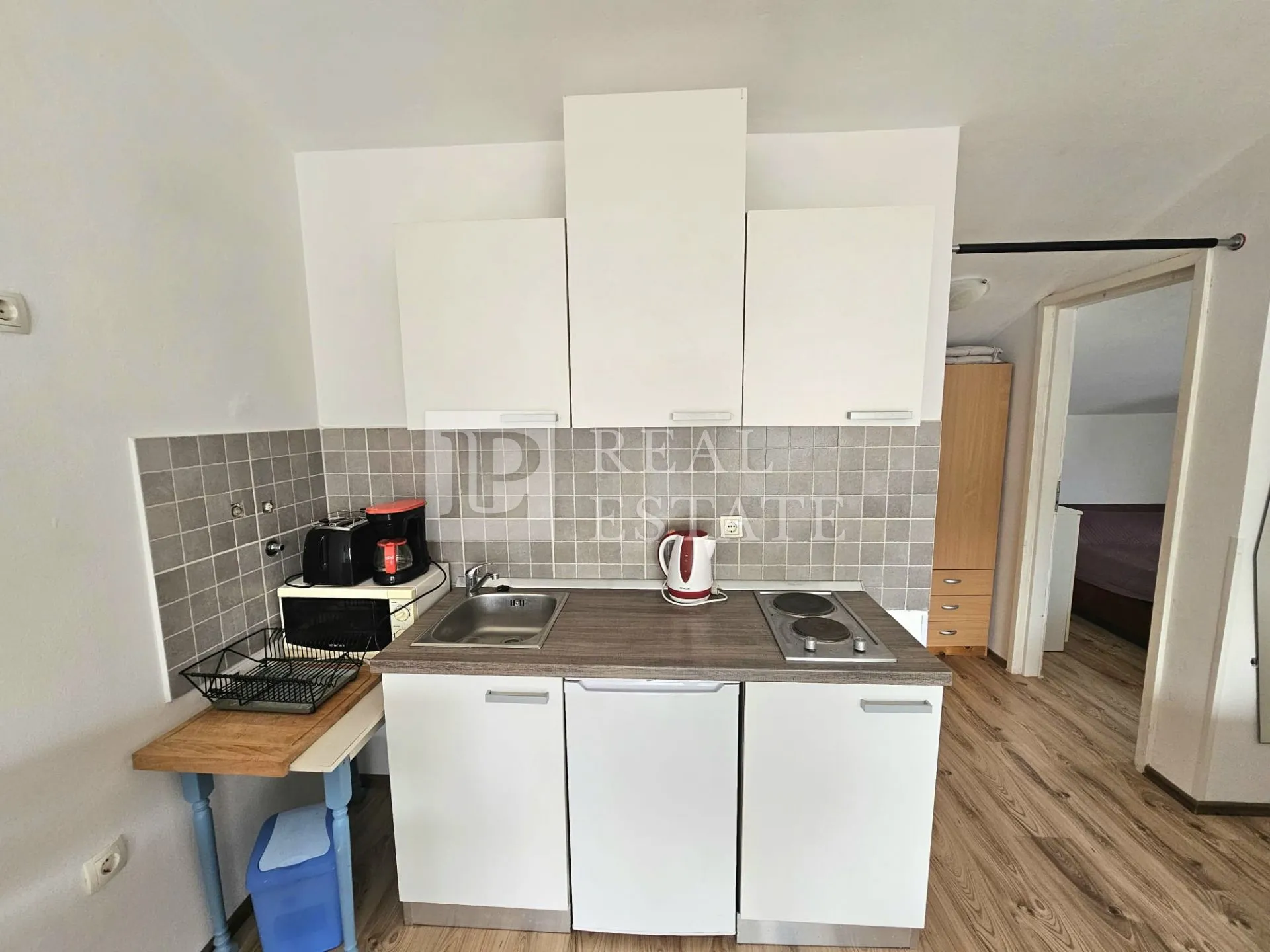 novi vinodolski - dva uređena stana površine 124 m2 - slika 5