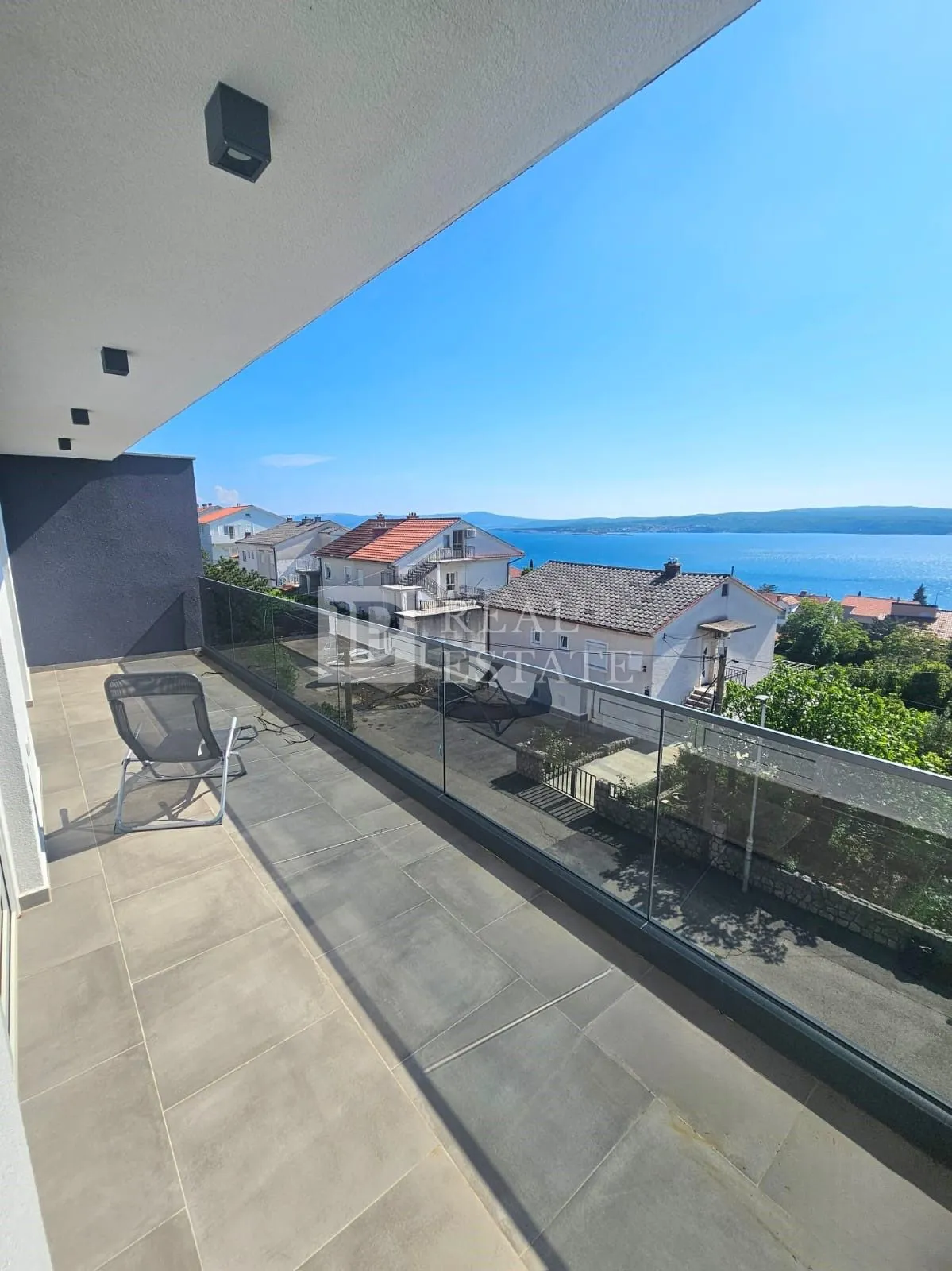 crikvenica - dvosobni stan s pogledom na more - slika 3