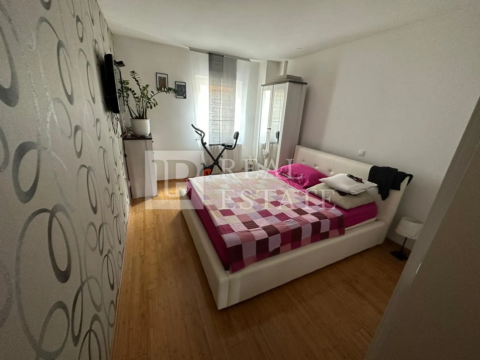 crikvenica - moderno uređen stan od 125 m2 s pogledom na more - slika 16