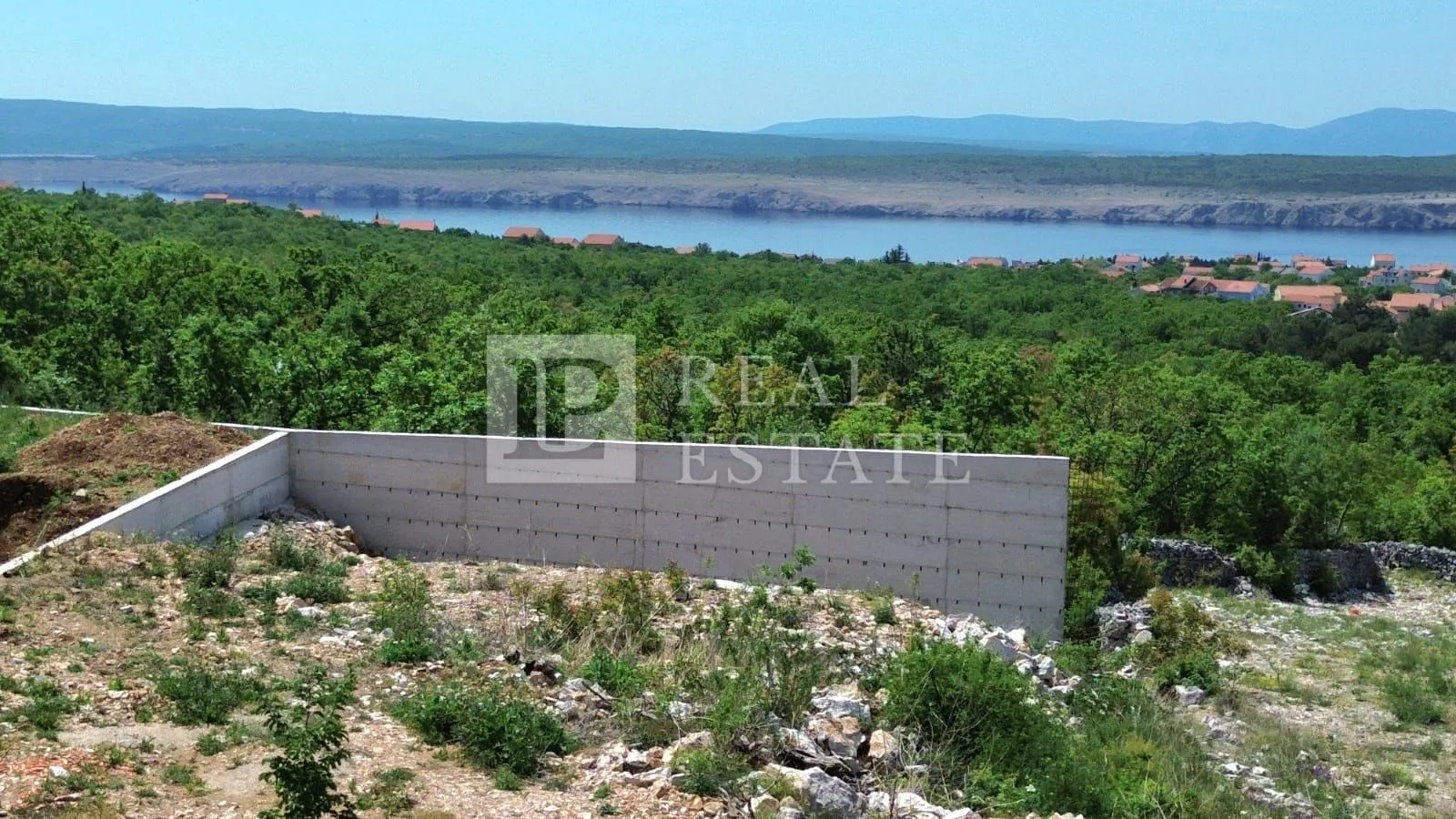JADRANOVO - građevinsko zemljište na mirnoj lokaciji s otvorenim pogledom na more - Jadranovo, Crikvenica