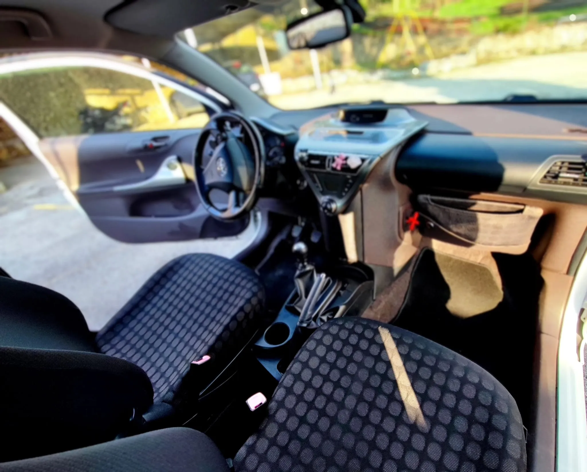 toyota iq+ - slika 15