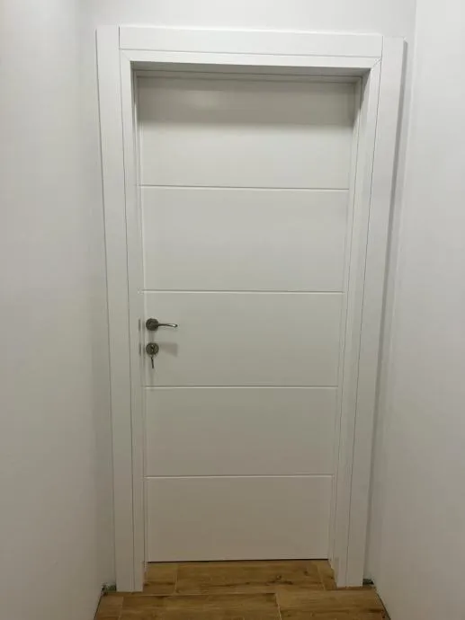 lakirana sobna vrata po mjeri - slika 8