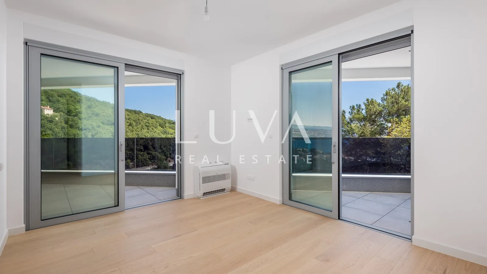opatija, luksuzna novogradnja s pogledom na more, stan nkp 235,95 m2 - slika 2
