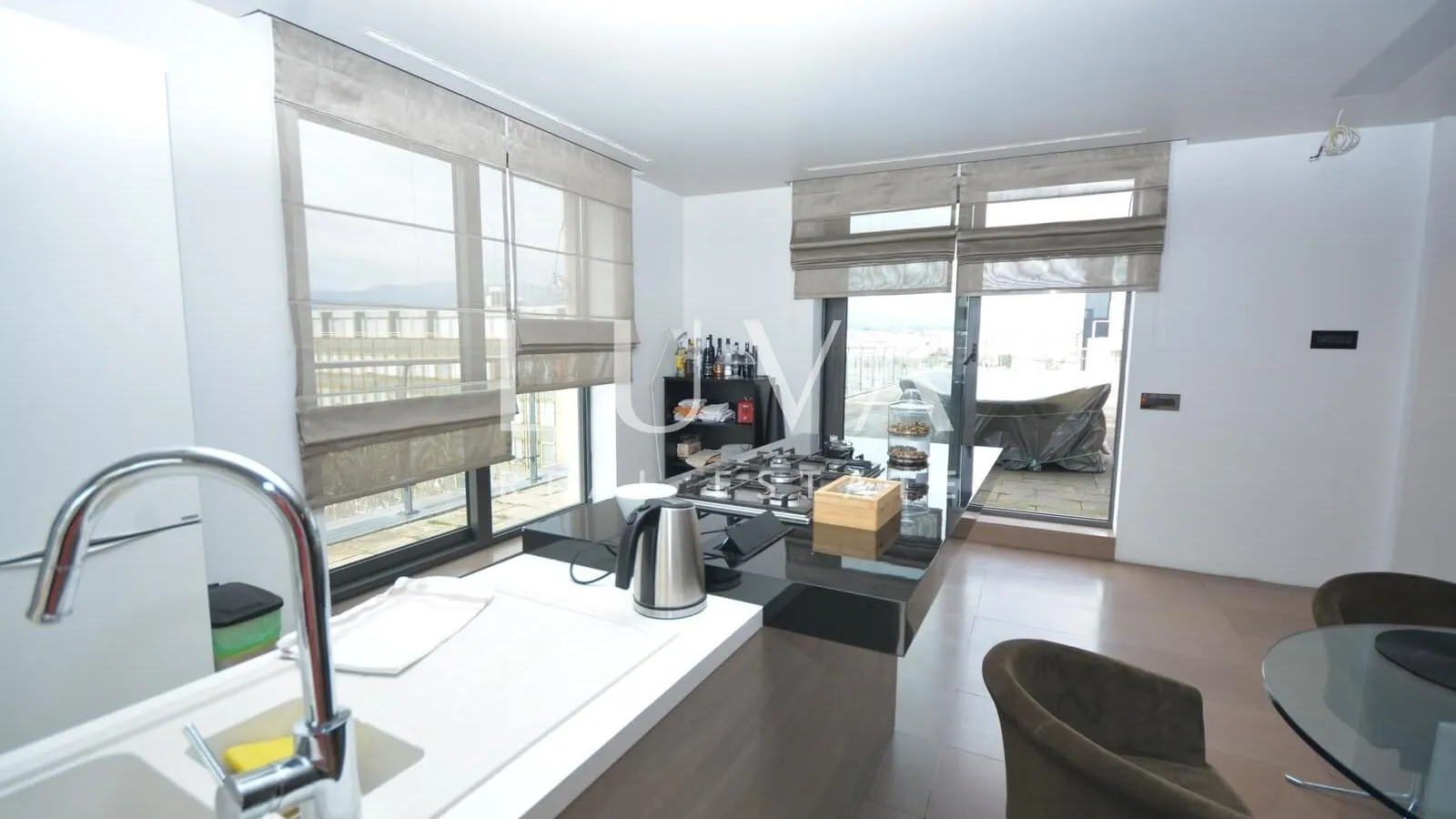 zagreb, radnička cesta, luksuzan penthouse 368m2 neto na prodaju - slika 20