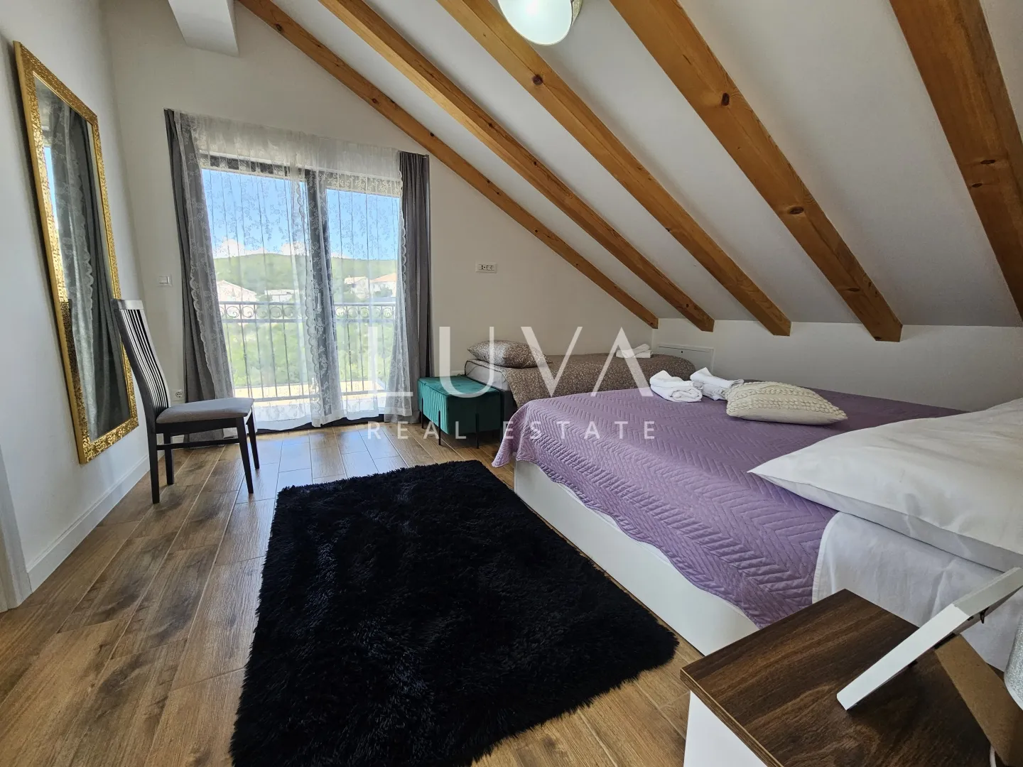 solin, koprivno, villa s bazenom, ljetnom kuhinjom na prodaju - slika 8