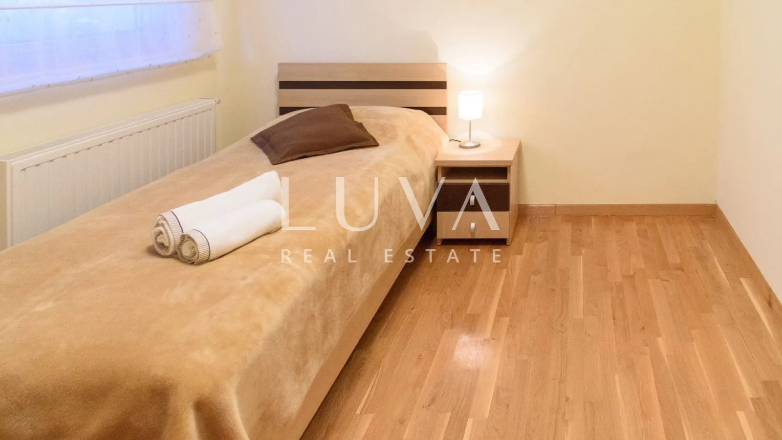 bjelolasica, resorts s 3 kuće za odmor, investicija - slika 9