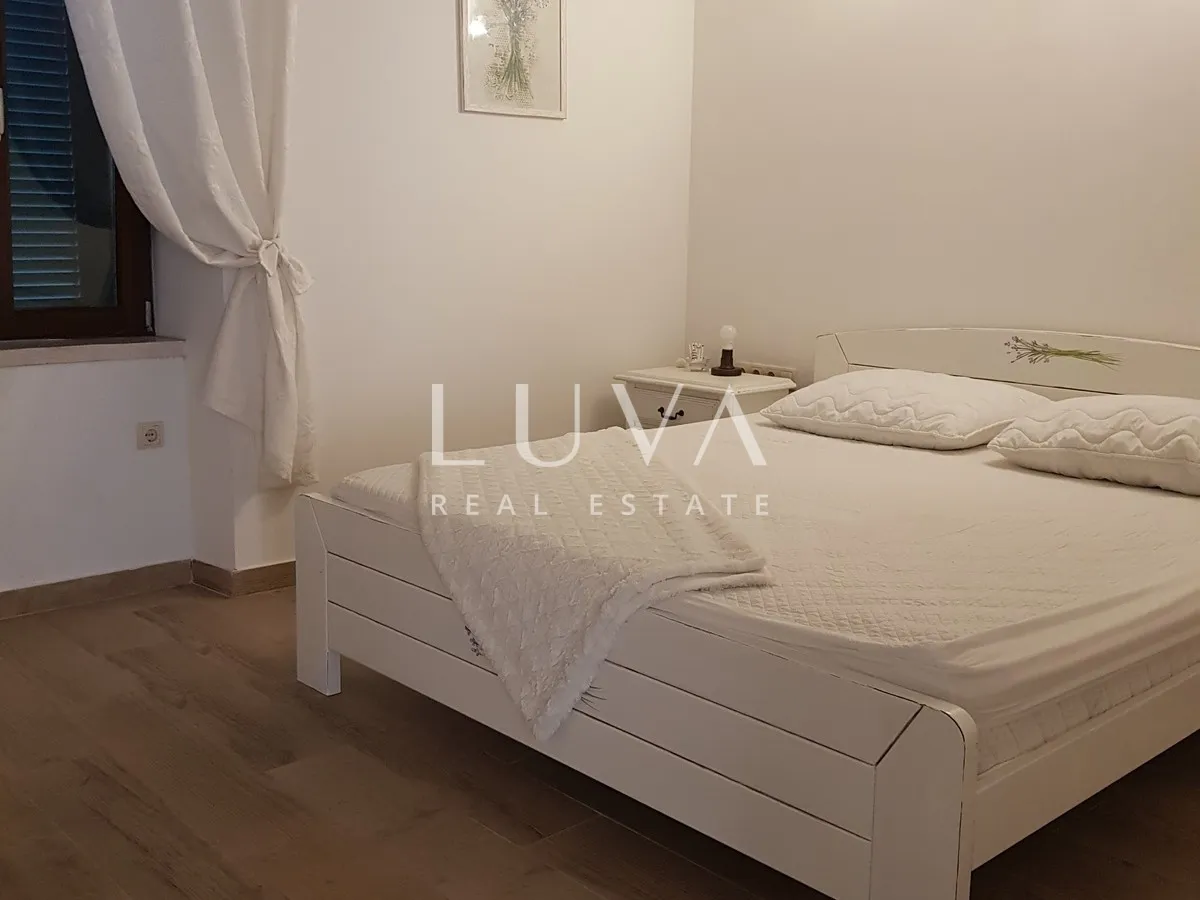 hvar, vrbanj, autentična kamena kuća s bazenom na prodaju - slika 15