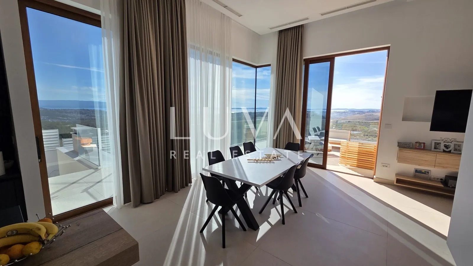 split, kučine, luksuzna vila s prekrasnim pogledom na split, 310 m² - slika 3