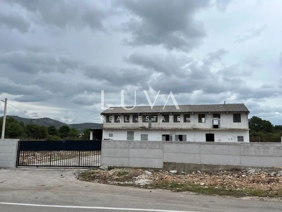 šibenik, donje ražine, najam zemljišta s građevinama - slika 4