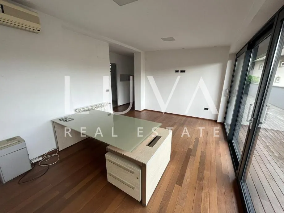 zagreb, britanac, poslovni prostor 110m2 s terasom 51m2 za najam - slika 7