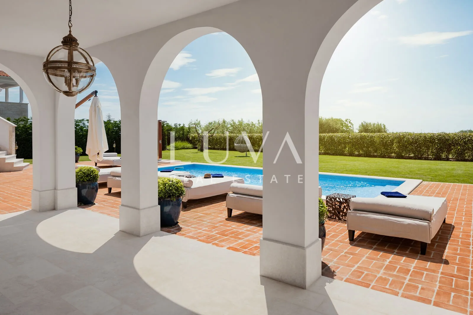 istra, poreč, luksuzna vila s bazenom, 405 m2 na prodaju - slika 5