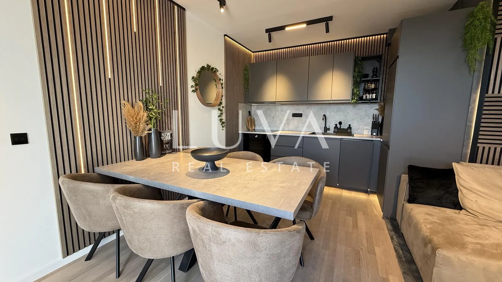zagreb, blato, 3s s terasom i jacuzzijem, nkp 76 m² - slika 4