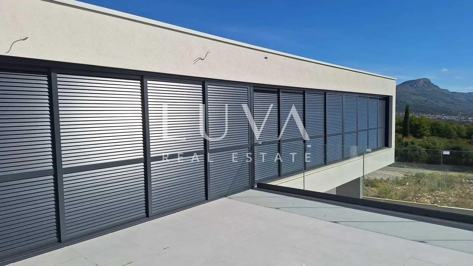 kaštel novi, rudine, moderna vila s bazenom i pogledom na more - slika 3