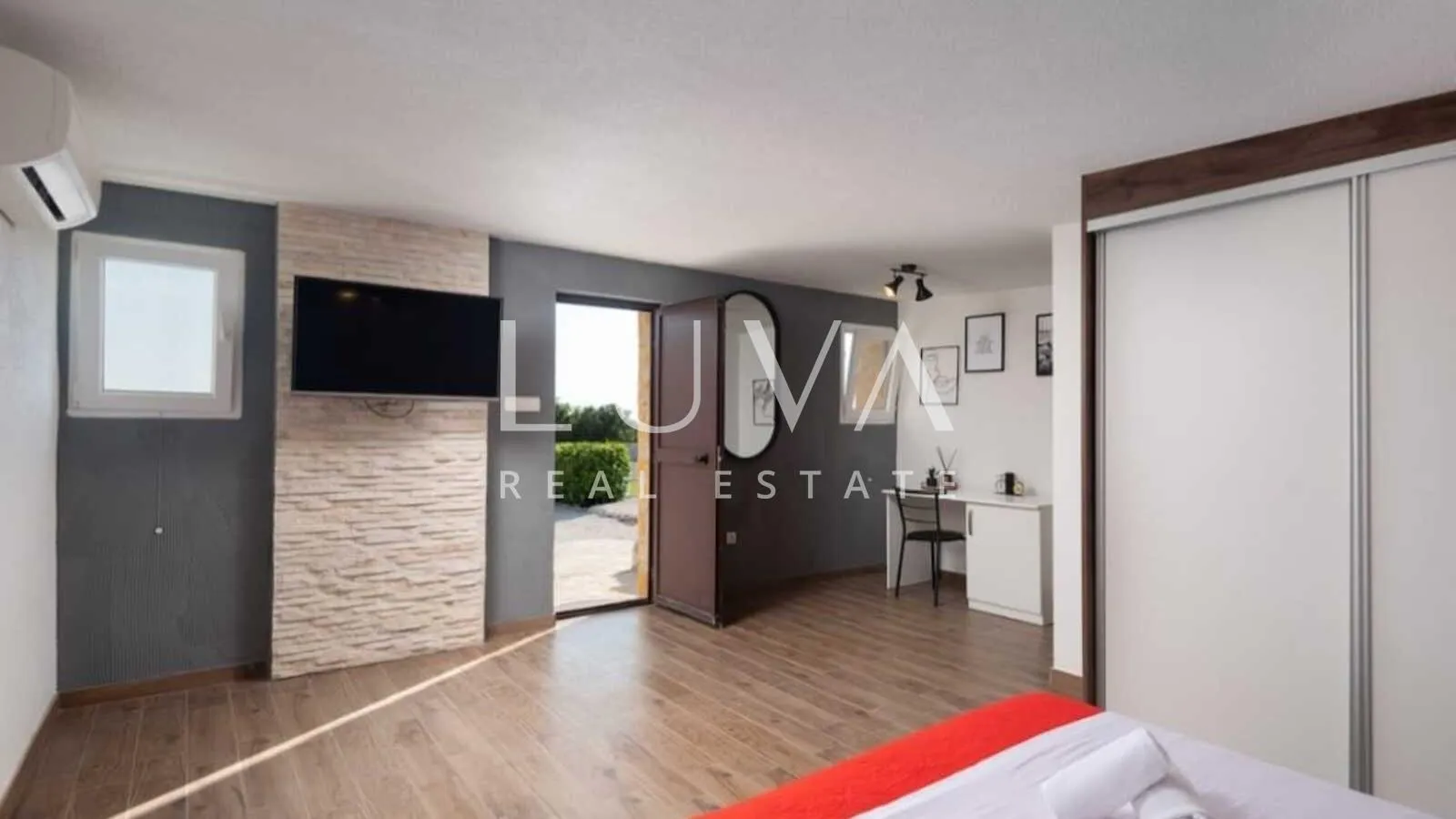 brač, milna, luksuzna kuća na posjedu od 10.000 m2 na prodaju - slika 10