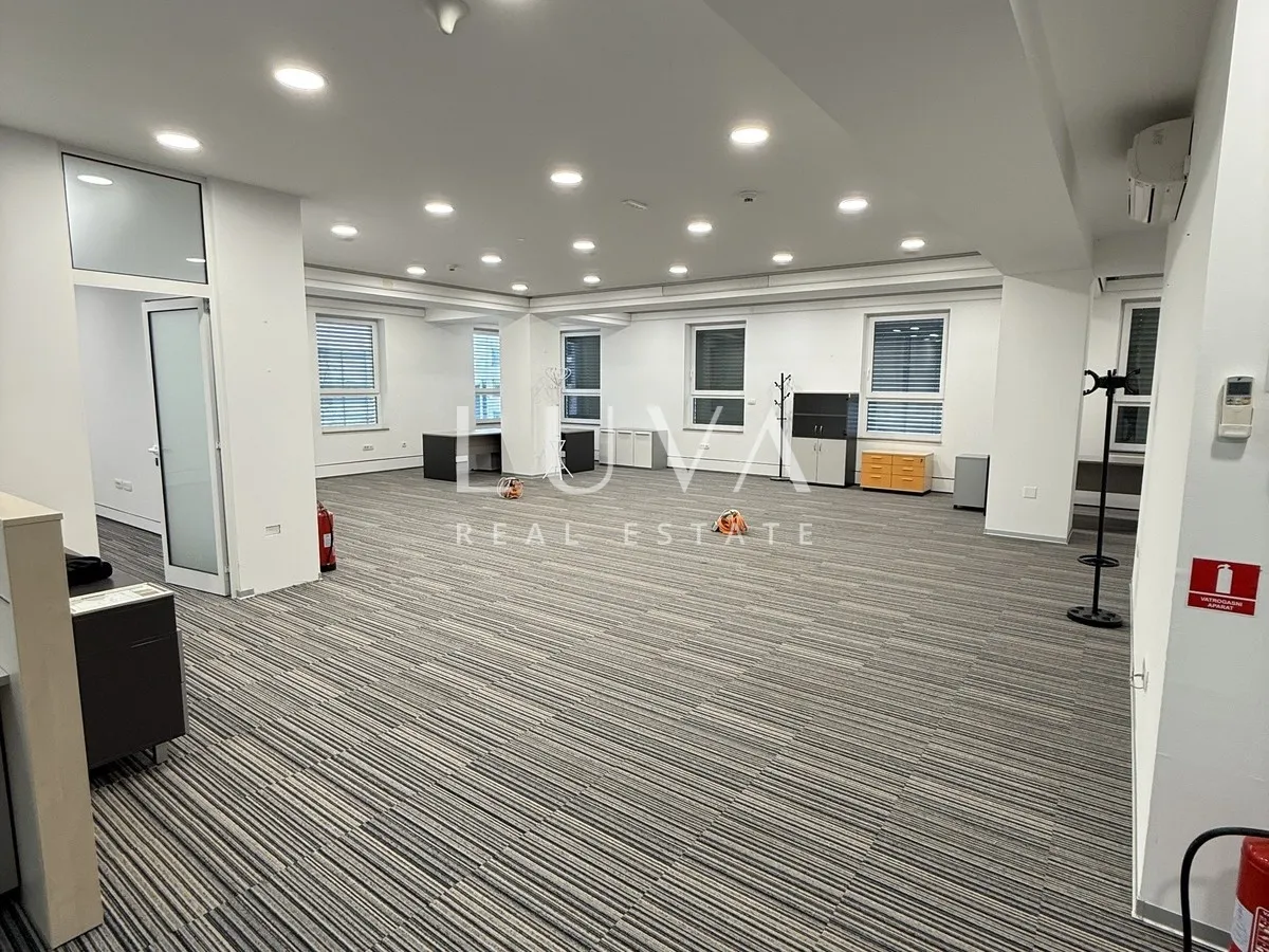 zagreb, kamenarka, poslovni prostor 150m2 za najam - slika 2