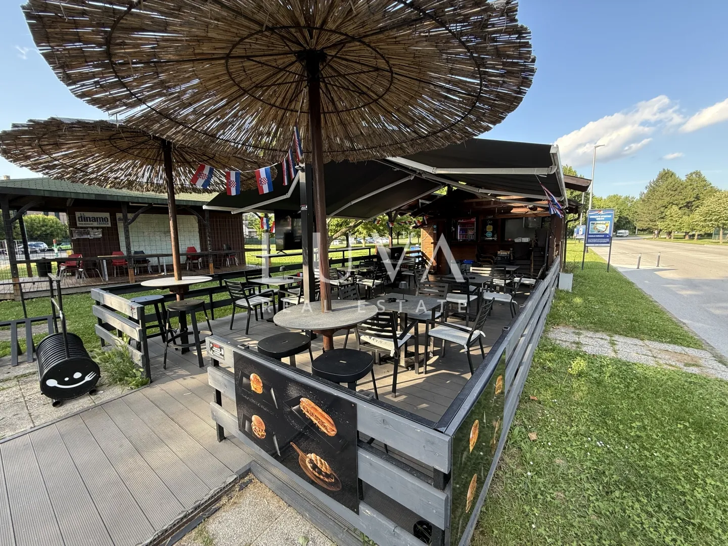 Zagreb, Jarun, fast food uz šetalište, 14 m2
