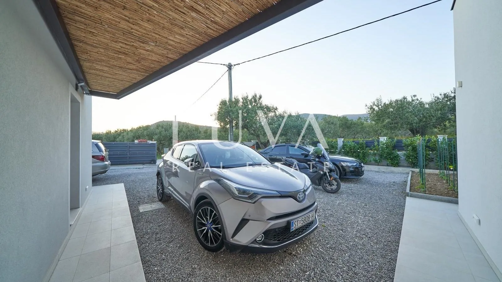 kaštel novi, split, luksuzna kuća s bazenom na prodaju - slika 30
