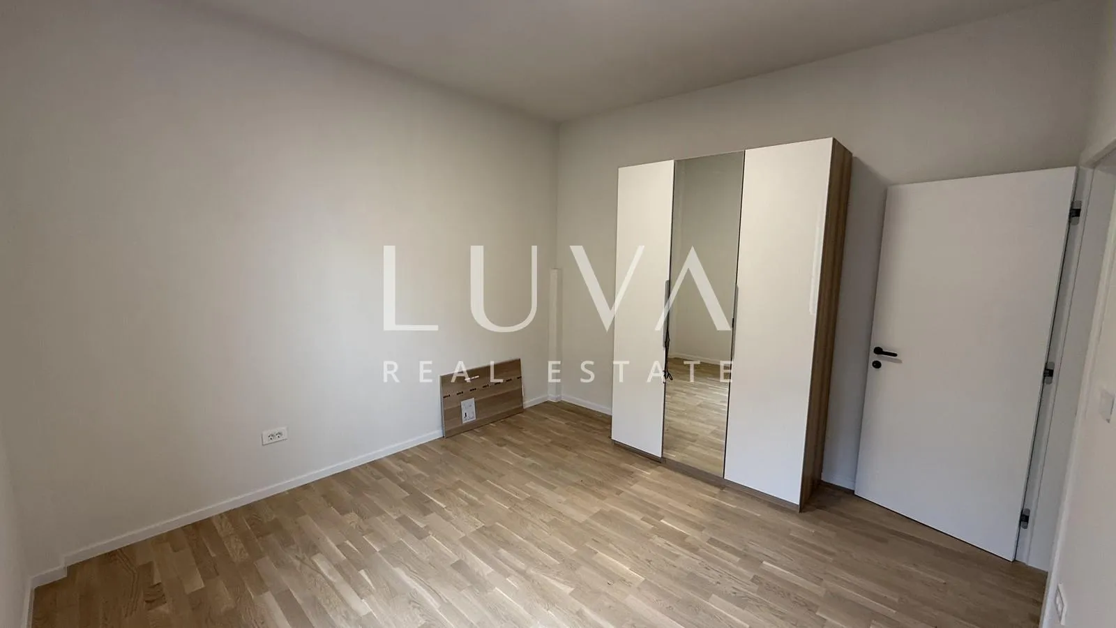 zagreb, gornji grad, novorenovirani moderni stan za najam, 120 m2 - slika 11