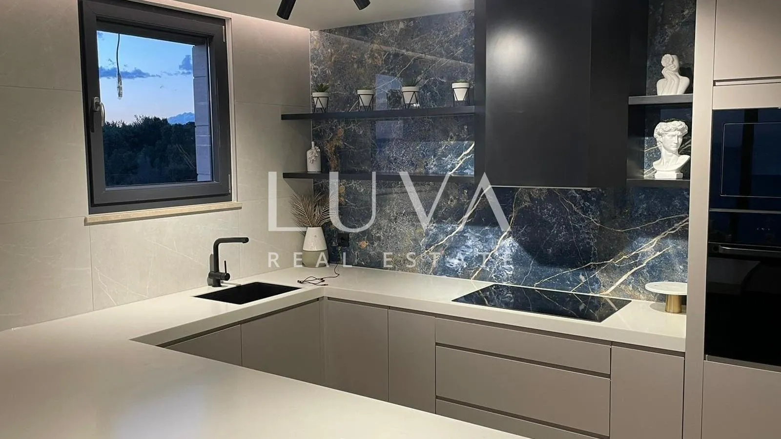 zadar, kožino, prodaja, luksuzni penthouse s bazenom uz more - slika 6